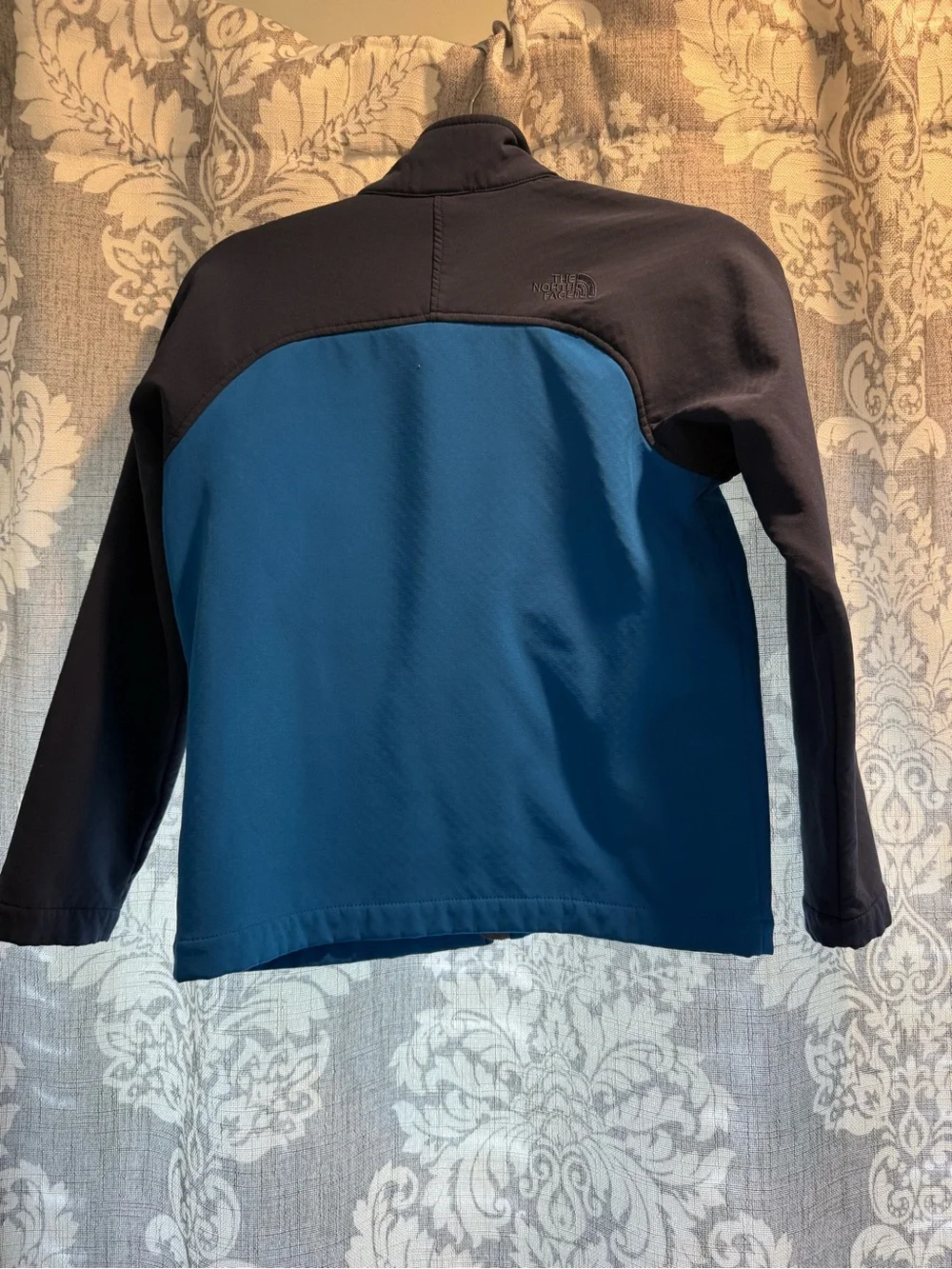 The North Face Navy & Dark Blue Boys' Jacket